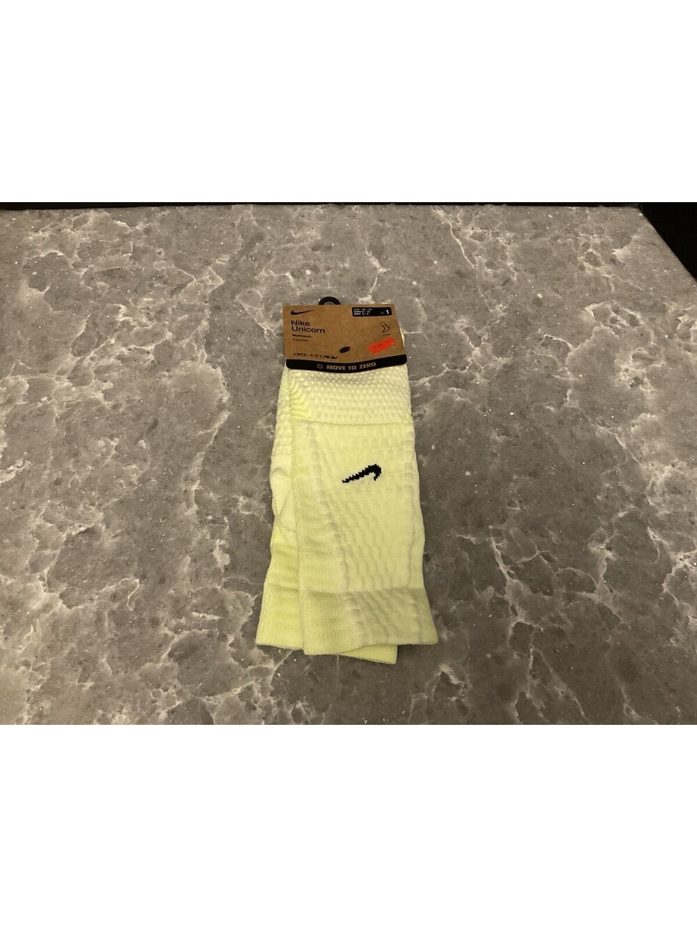 New! Nike Unicorn Dri-FIT ADV Cushioned Crew Socks. Size Men’s 6-8